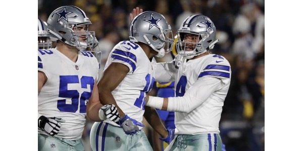 Dallas Cowboys satisfait l'augmentation de salaire du joueur pour la victoire finale Dallas Cowboys satisfait l'augmentation de salaire du joueur pour la victoire finale